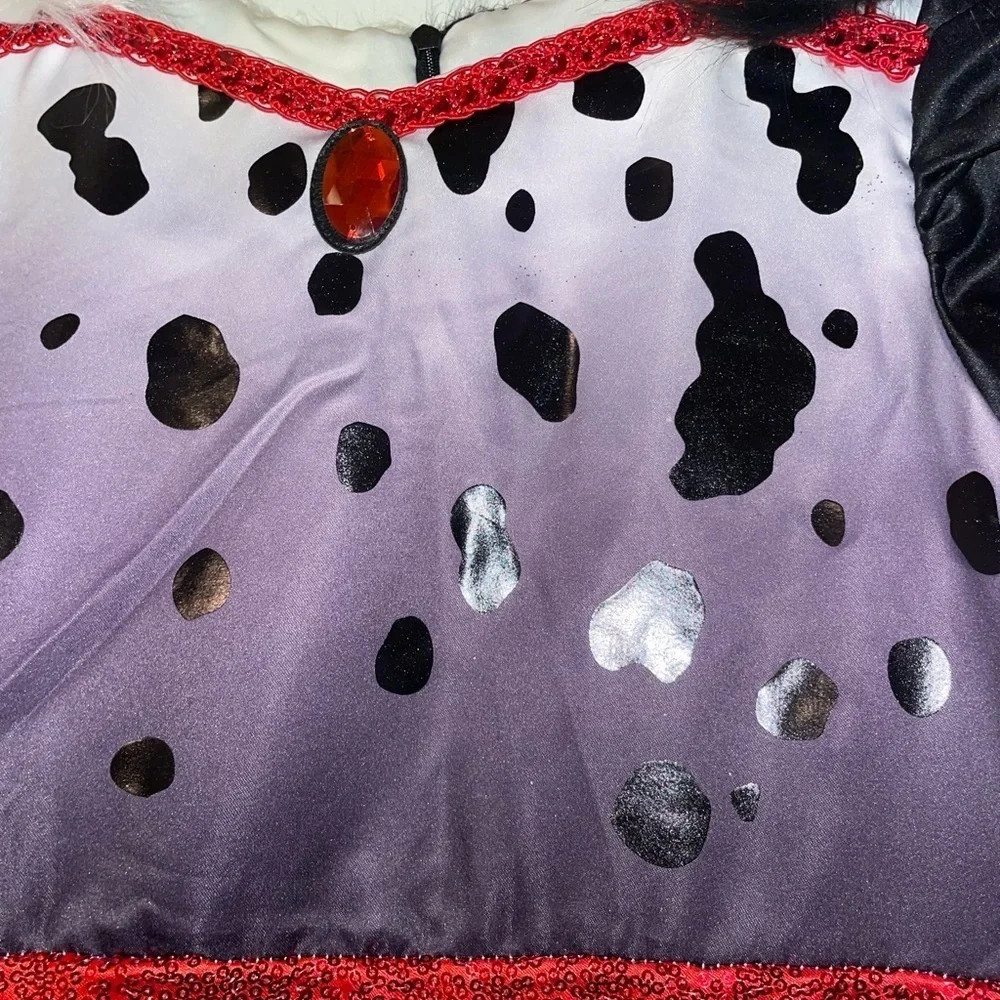 Creuella De Vil Play Costume size M 8/10